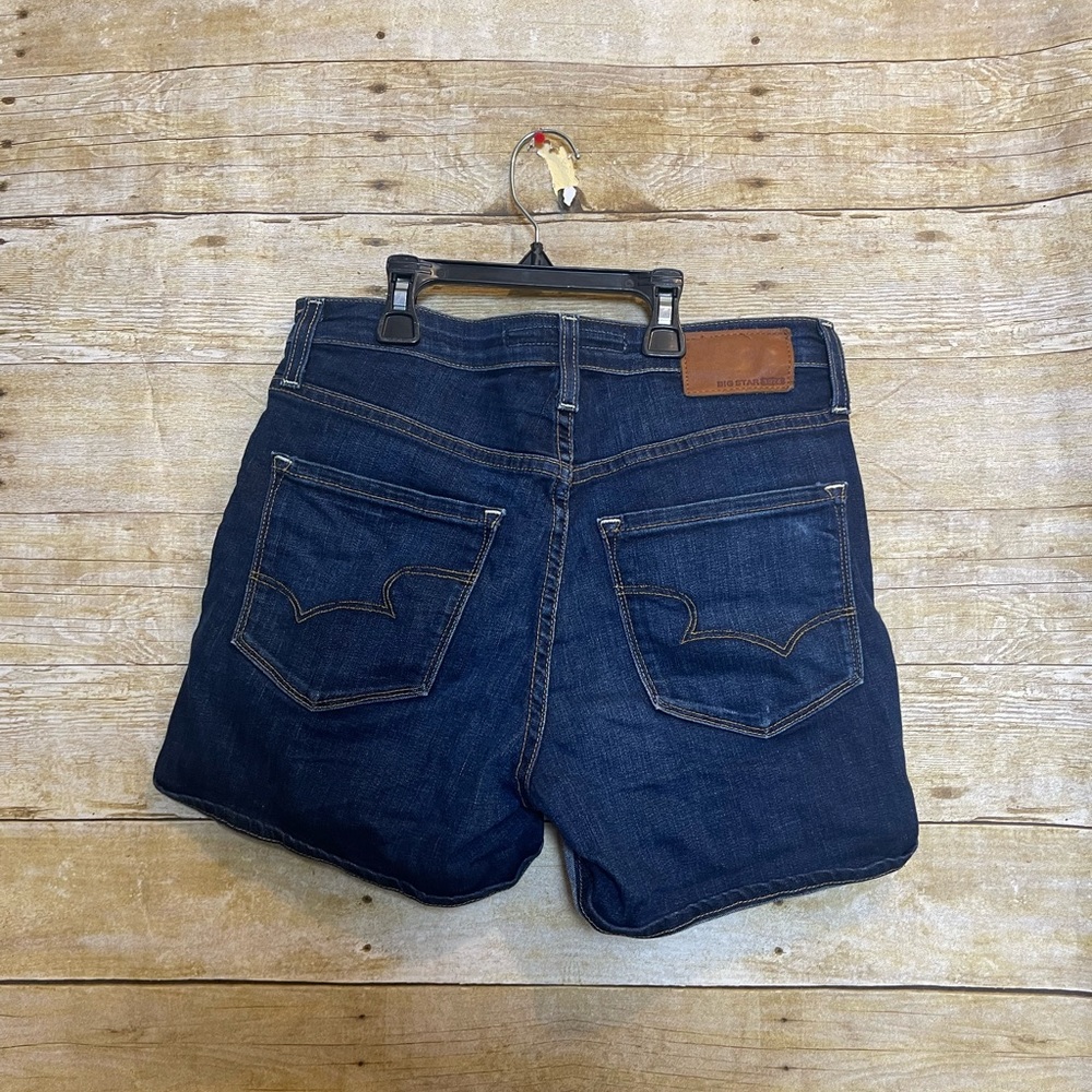 Big Star Luna high rise fit jean shorts 🛍 - Picture 3 of 4